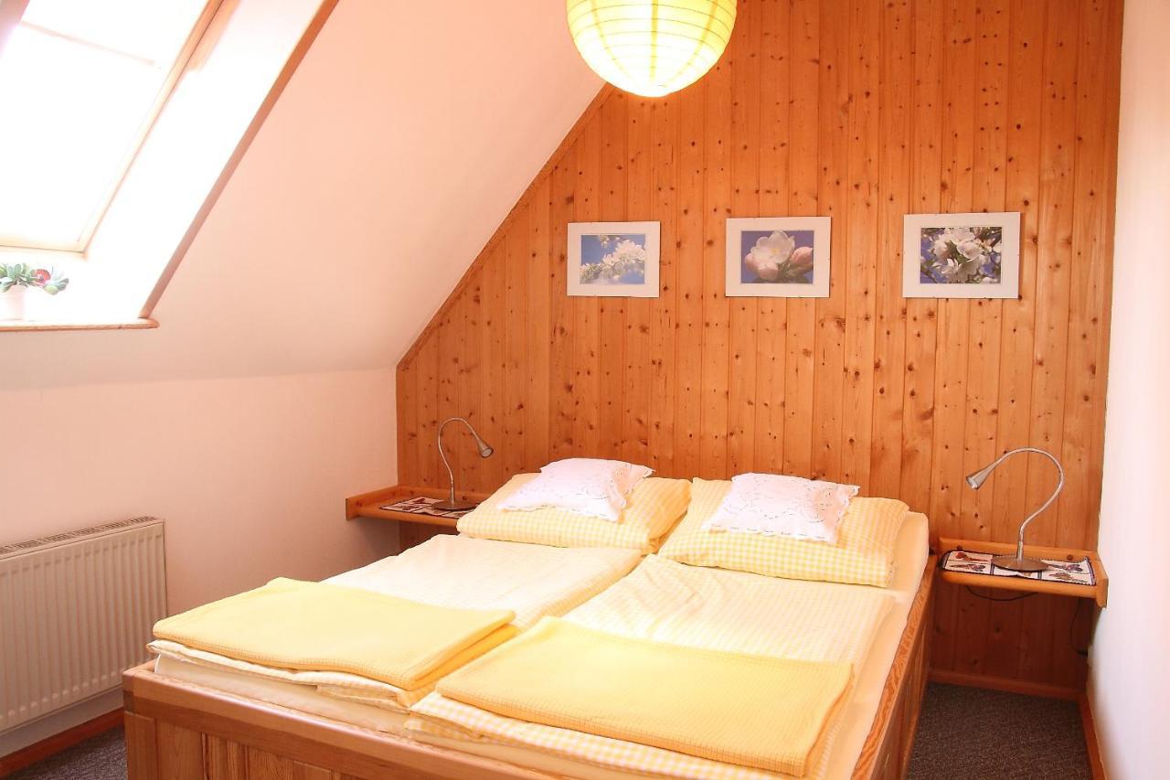 Ferienwohnungen Im Altbauernhaus Hohendorf  外观 照片